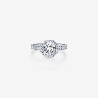 Aura round brilliant diamond ring